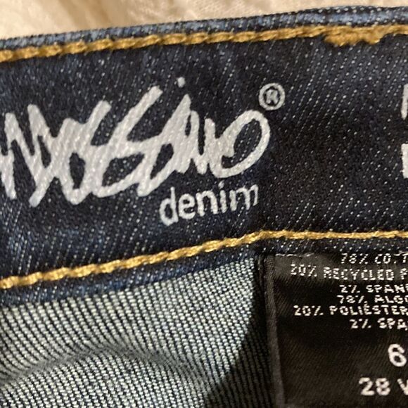 Mid-Rise straight Jeans Sz 6 - Picture 5 of 7